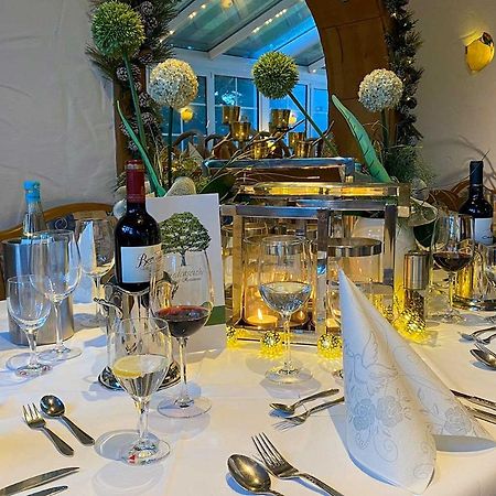 Hotel Friedenseiche Neukirchen Vluyn Bagian luar foto