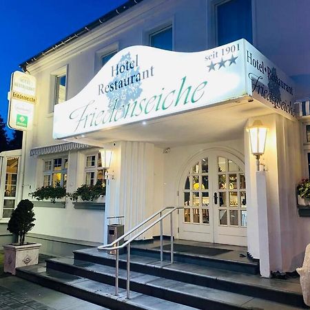 Hotel Friedenseiche Neukirchen Vluyn Bagian luar foto