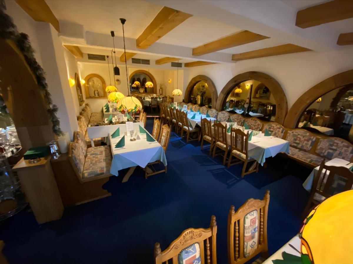 Hotel Friedenseiche Neukirchen Vluyn Bagian luar foto